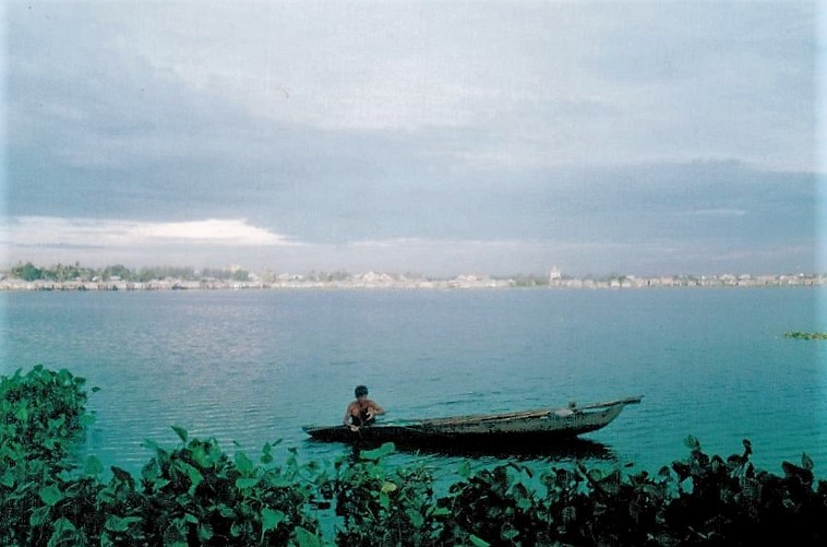 Auf den Spuren der Roten Khmer