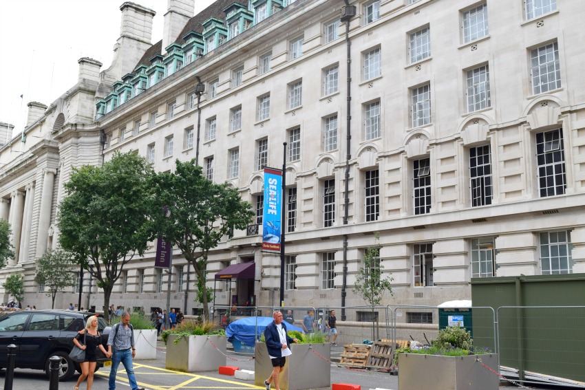 Premier Inn London County Hall Gebäude