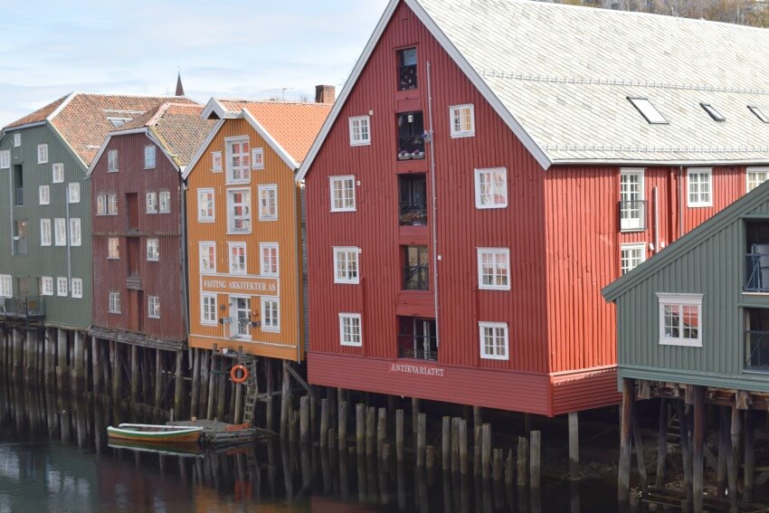 Norwegen - Trondheim Häuser