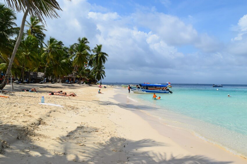 San Blas Inseln Isla Perro Strand