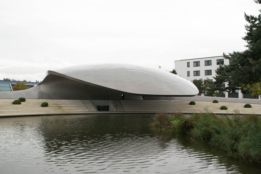 Autostadt Wolfsburg mit Familie - Markenpavillon Porsche